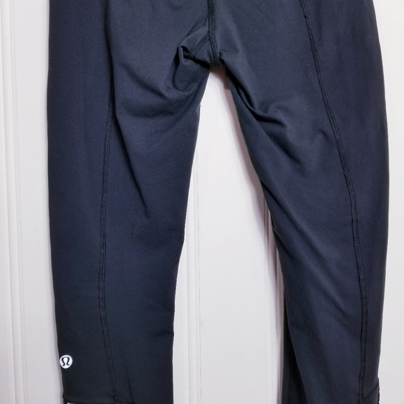 Lululemon Wunder Under Leggings - Picture 9 of 16